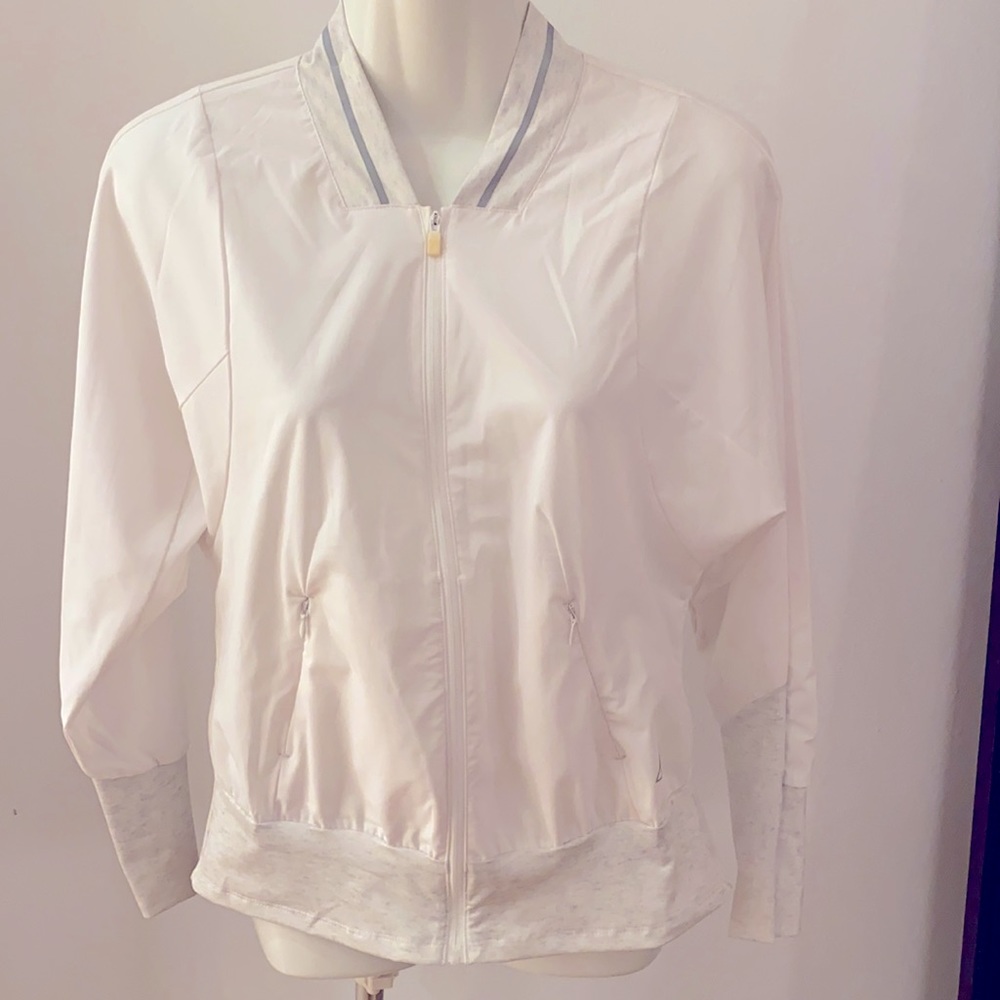 Modulate- brand new zip front jacket- from Amsterdam - great for work out gear